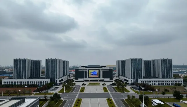 用户行为分析如何影响AI内容优化策略的性能